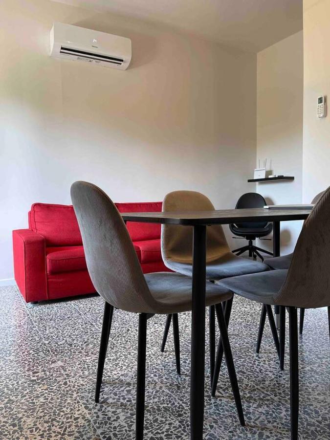 Lotus Home Eleganza E Accoglienza A Mantova Ngoại thất bức ảnh